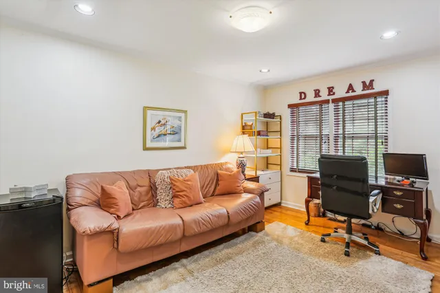 $1,699,900 | 9201 Laurel Oak Drive, Bethesda, MD 20817