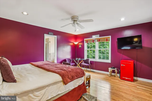 $1,699,900 | 9201 Laurel Oak Drive, Bethesda, MD 20817