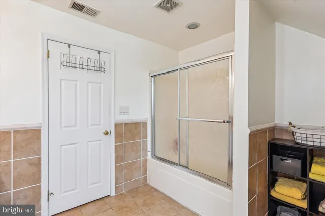 $1,699,900 | 9201 Laurel Oak Drive, Bethesda, MD 20817