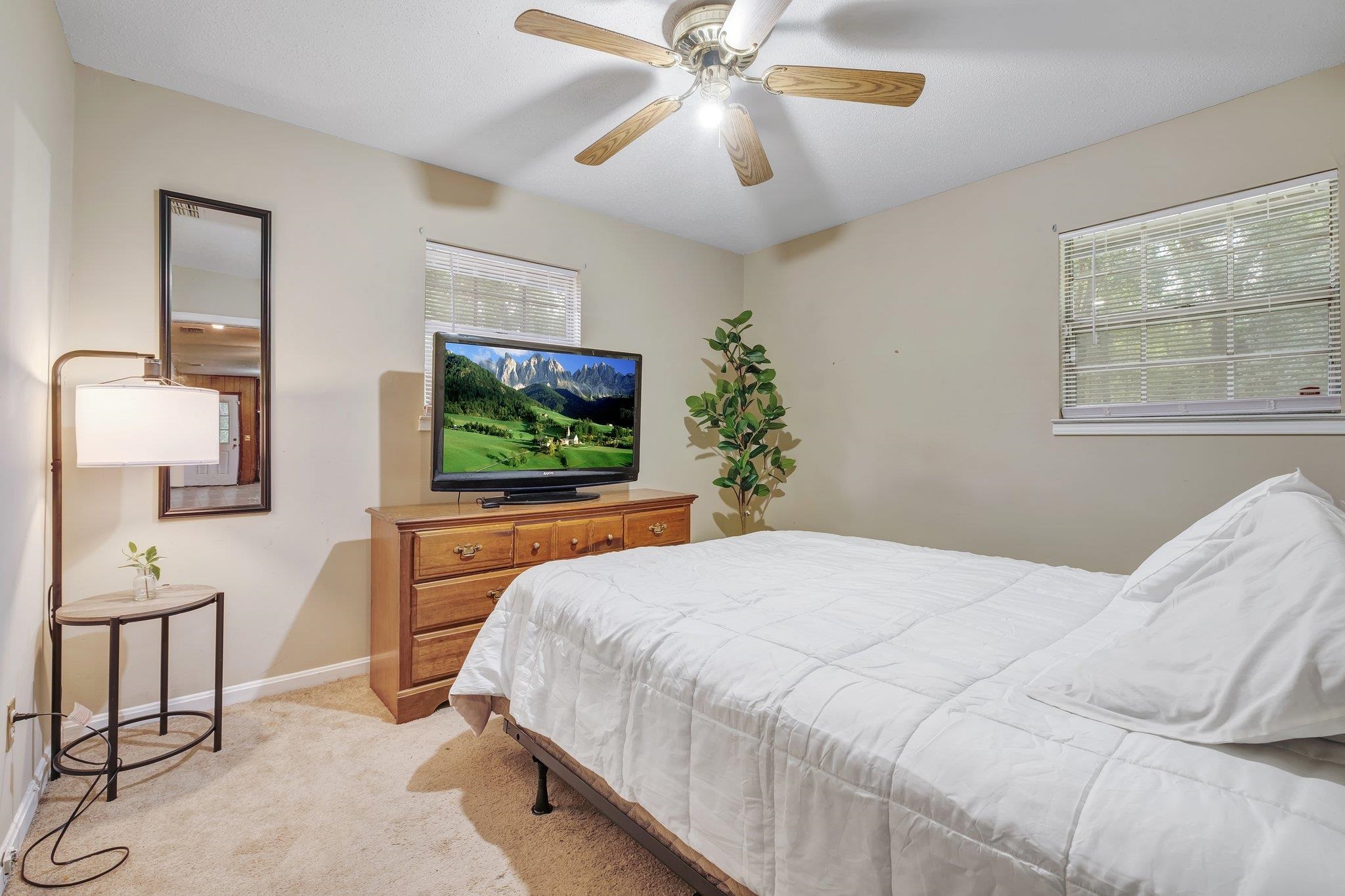 694 St Hebron Road Quincy, FL 32352 - Photo 3 of 17