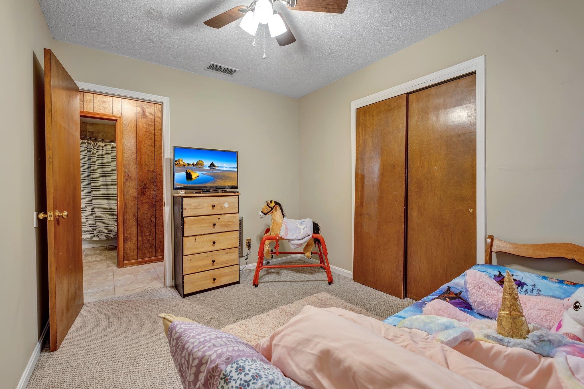 694 St Hebron Road Quincy, FL 32352 - Photo 4 of 17