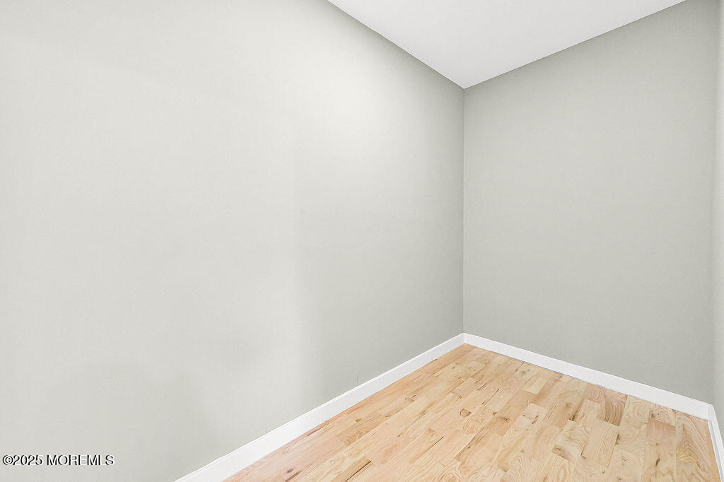 940 Grove Avenue Old Bridge, NJ 08879 - Photo 32 of 48 a view of empty room