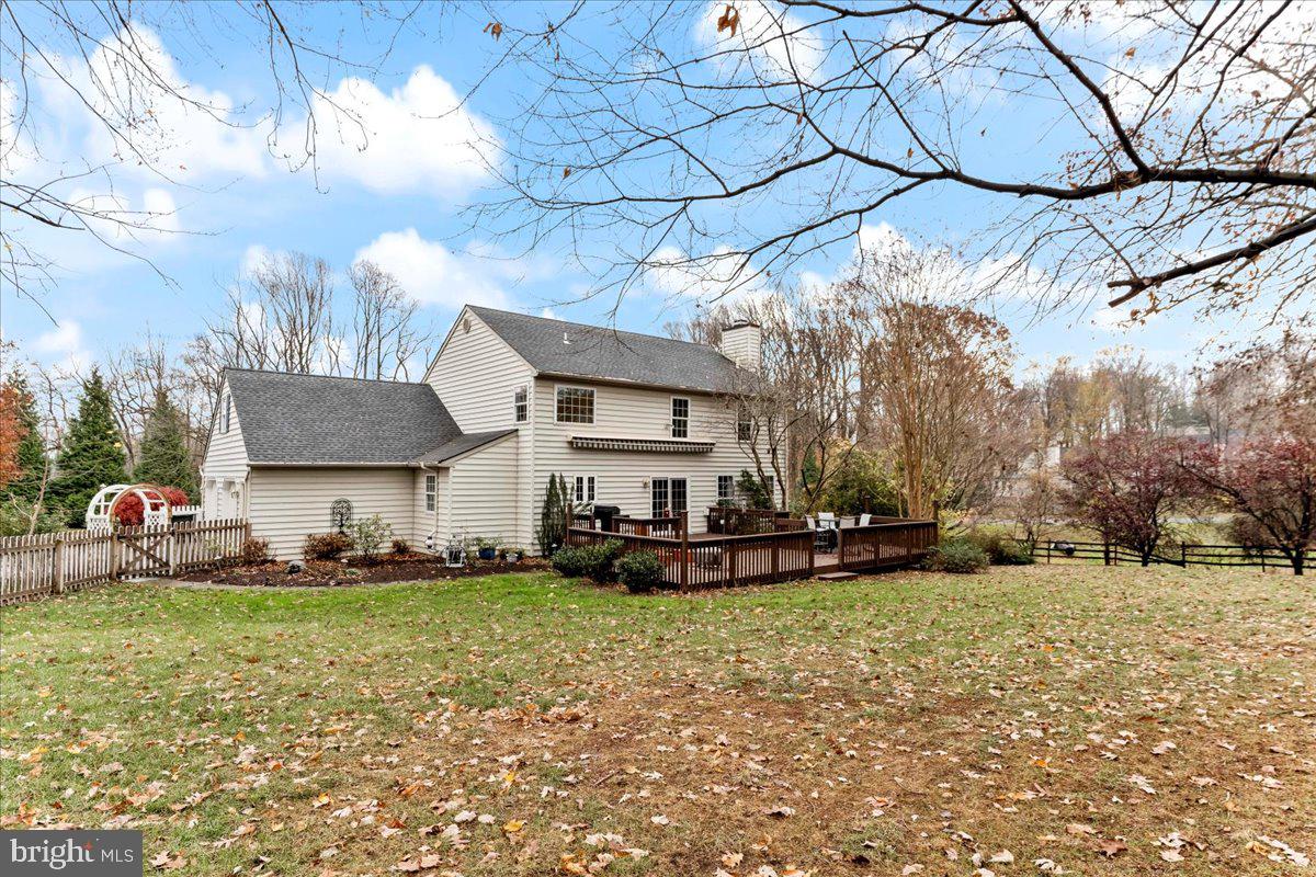 350 Crestview Drive Kennett Square, PA 19348 - Photo 8 of 51