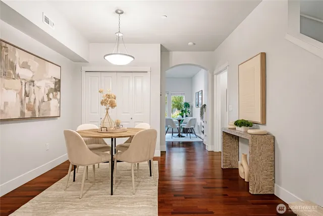 $706,800 | 18258 Northeast 96th Way, Unit 103, Redmond, WA 98052