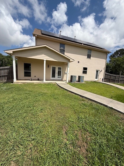 7 North Pine Road Texas City, TX 77591 - Photo 9 of 17 Back of Home with big yard