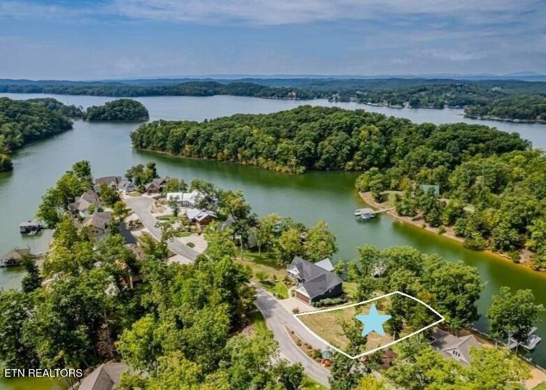 644 Waterfront Way Ten Mile, TN 37880 - Photo 3 of 6 644 Waterfront Way MLS 4_5313