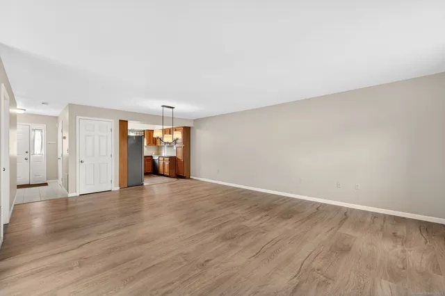 $2,250 | 12 Kevin Drive, Unit 12, East Windsor, CT 06088