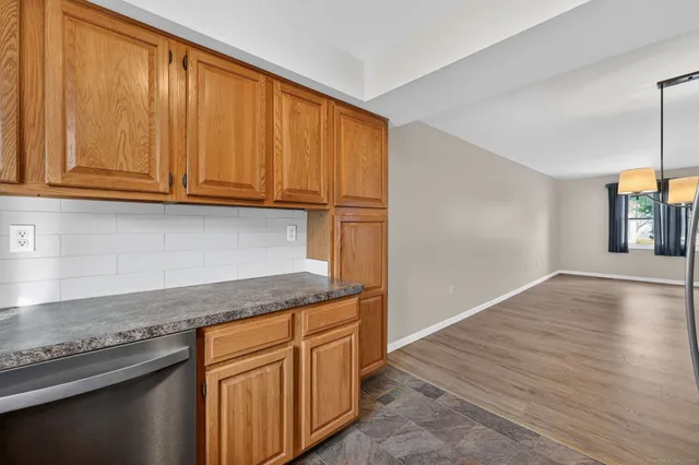 $2,250 | 12 Kevin Drive, Unit 12, East Windsor, CT 06088