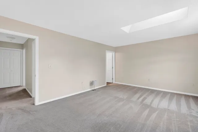 $2,250 | 12 Kevin Drive, Unit 12, East Windsor, CT 06088