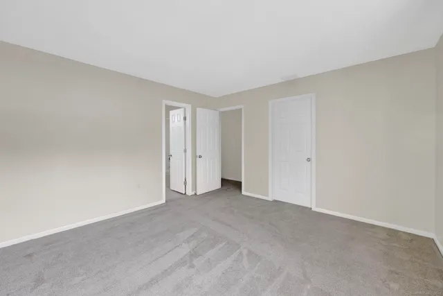 $2,250 | 12 Kevin Drive, Unit 12, East Windsor, CT 06088