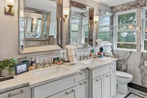 $995,000 | 21577 Locust Drive, Los Gatos, CA 95033