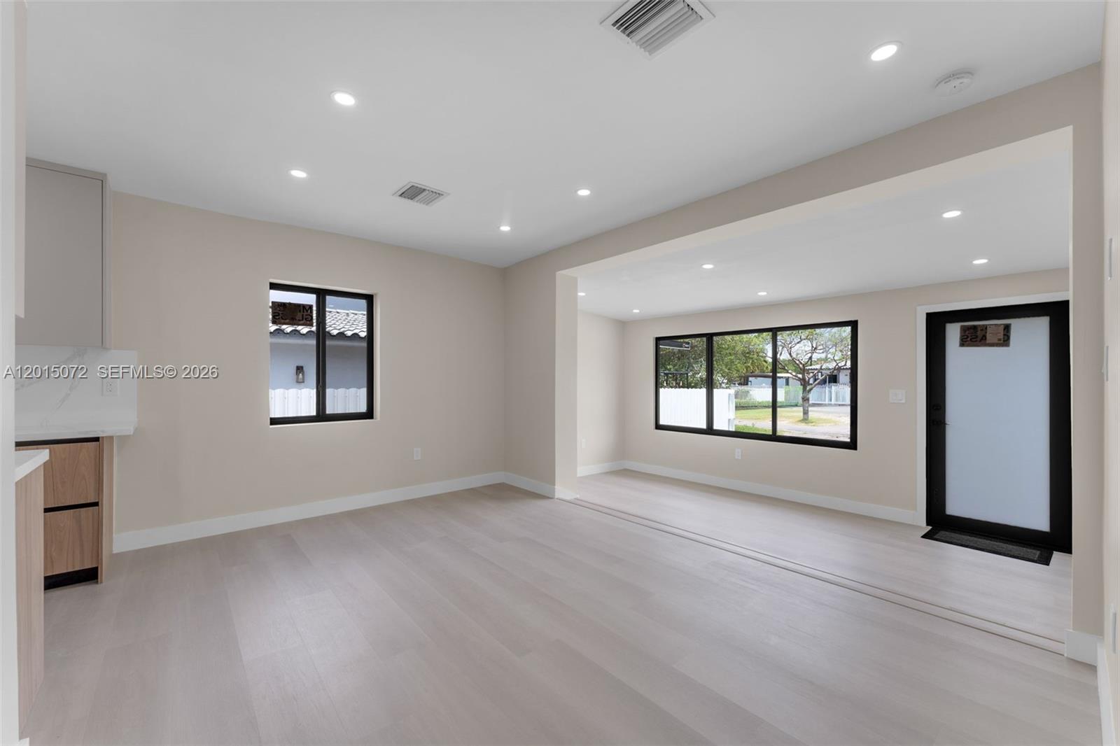 3250 Southwest 68th Avenue Miami, FL 33155 - Photo 6 of 29 Gallery Image 6