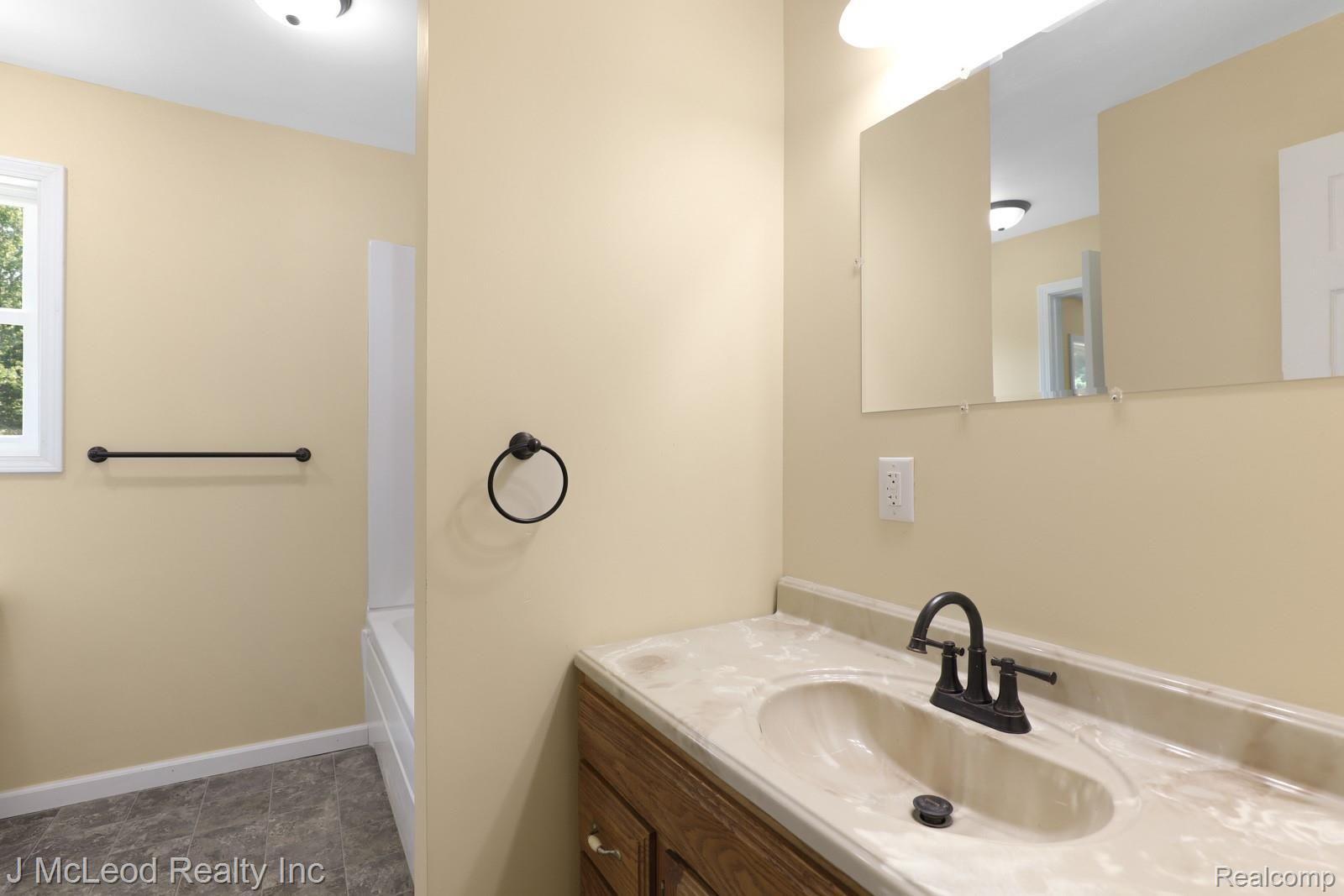 6851 Sheridan Road Vassar, MI 48768 - Photo 23 of 51 6851 Sheridan Vassar -23.jpg