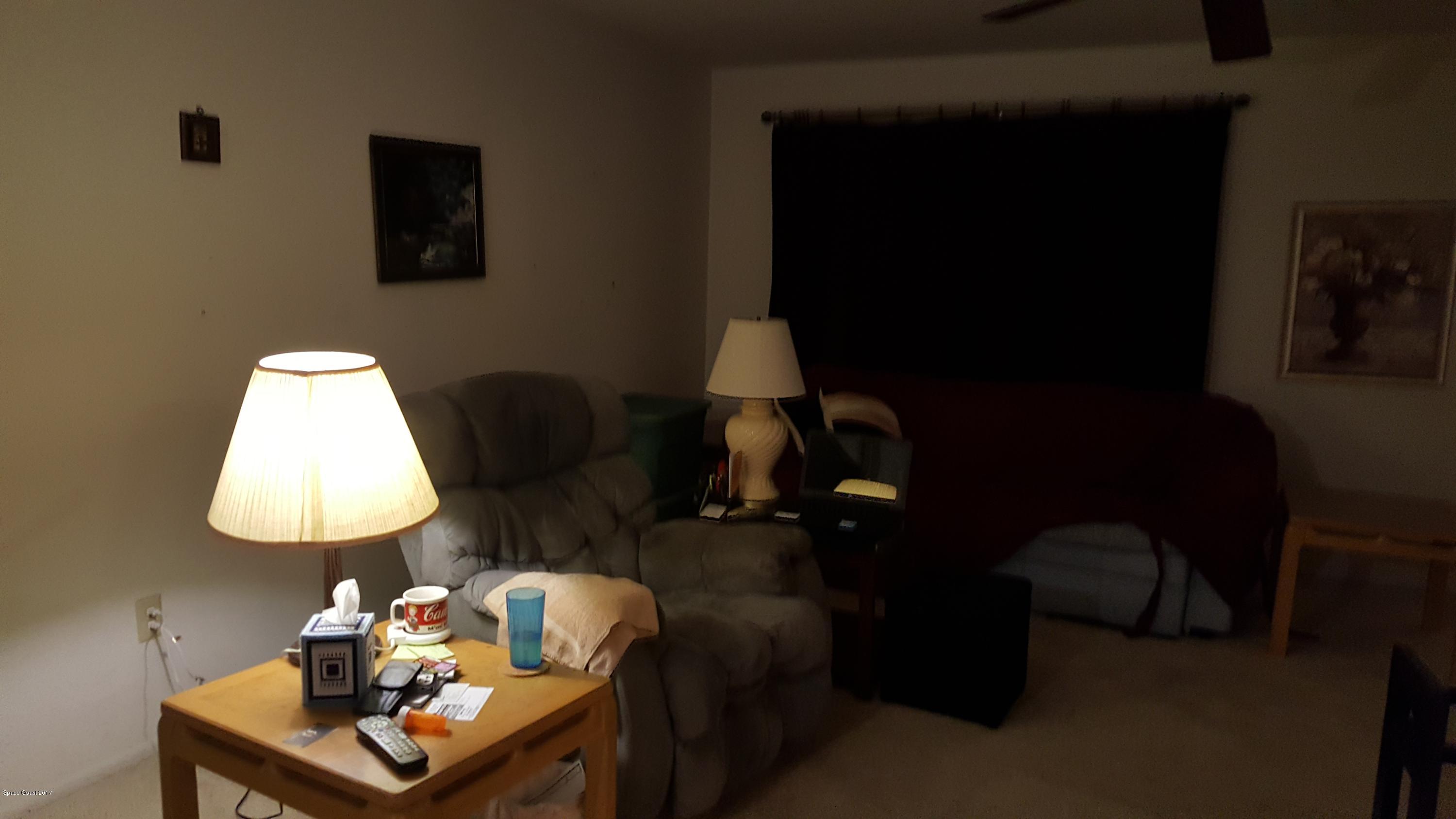971 Hooper Avenue Northeast Palm Bay, FL 32905 - Photo 2 of 6 20170124_195452