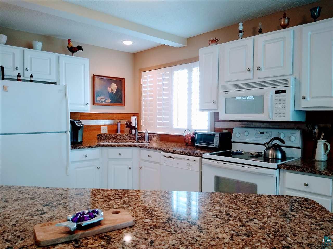 34545 Pumphouse Road, Unit 305 Bayfield, WI 54814 - Photo 31 of 38 Gallery Image 31