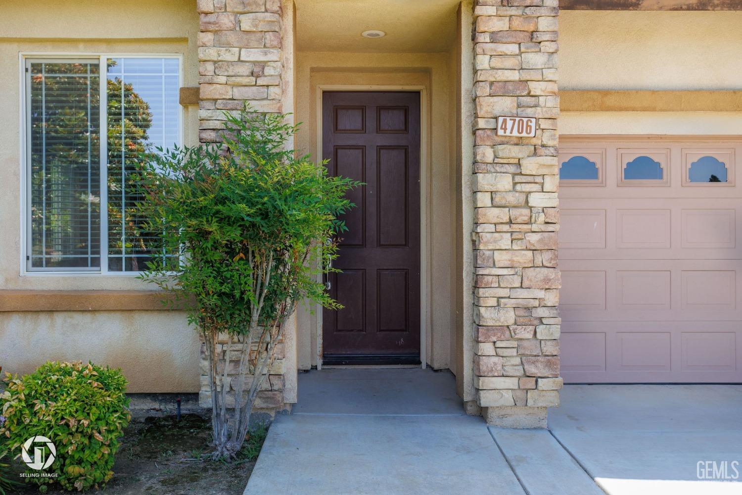 Undisclosed Address Bakersfield, CA 93312 - Photo 2 of 49