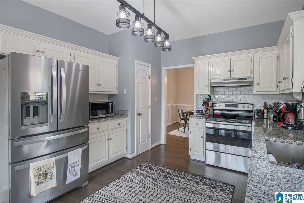 124 Heather Ridge Drive Pelham, AL 35124 - Photo 9 of 40