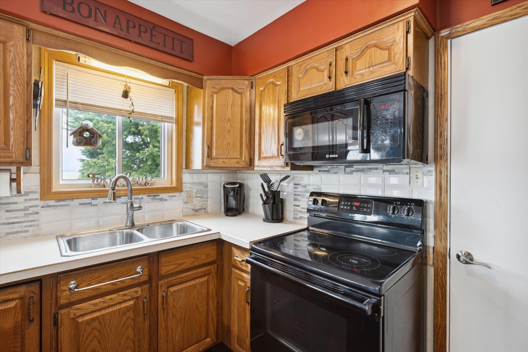 105 North Bowker Road Munger, MI 48747 - Photo 9 of 57