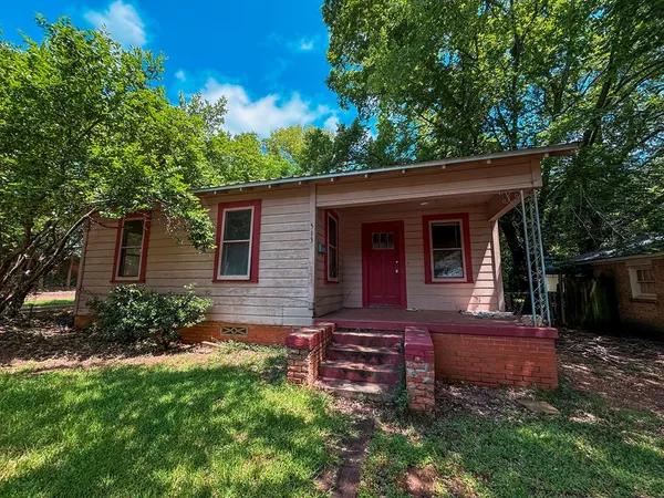 $59,500 | 513 East Lamar Street, Palestine, TX 75801