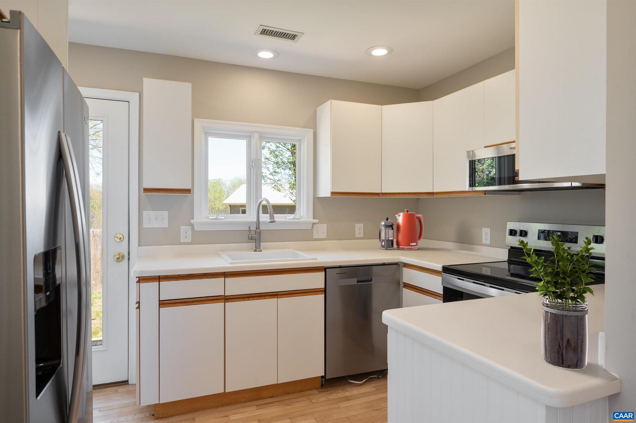 395 Burchs Creek Road Crozet, VA 22932 - Photo 8 of 31