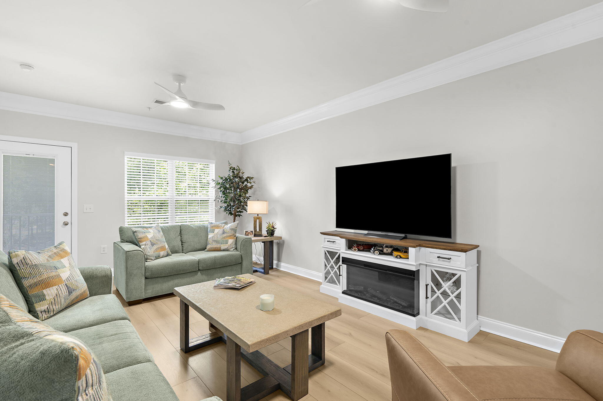 2014 Basildon Road, Unit 2014 Mount Pleasant, SC 29466 - Photo 4 of 43 Gallery Image 4
