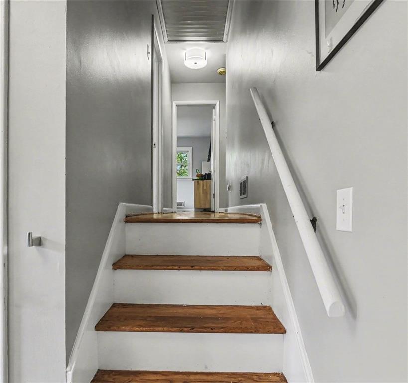 1455 Sanden Ferry Drive Decatur, GA 30033 - Photo 14 of 34