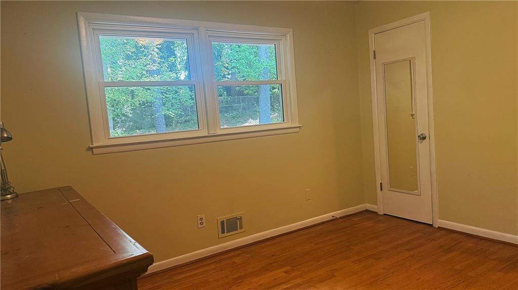 1455 Sanden Ferry Drive Decatur, GA 30033 - Photo 21 of 34