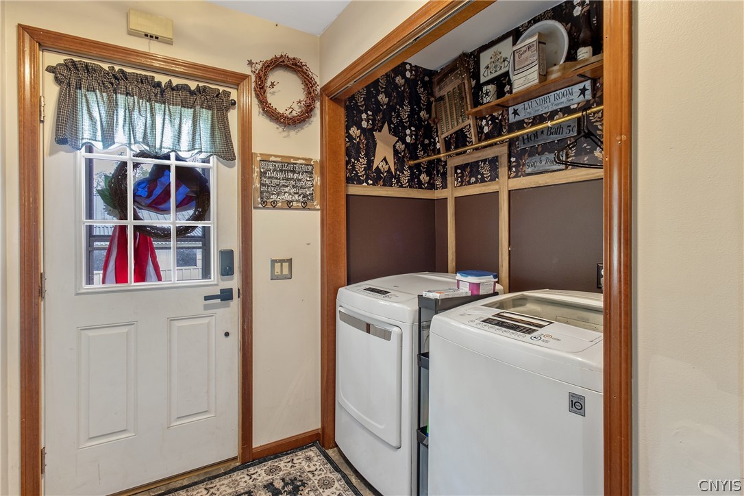 955 Middle Road Scriba, NY 13126 - Photo 15 of 47