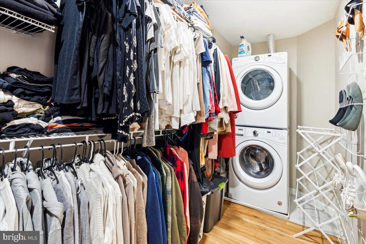 1715 Algonquin Road Frederick, MD 21701 - Photo 23 of 45 Upstairs Laundry!!