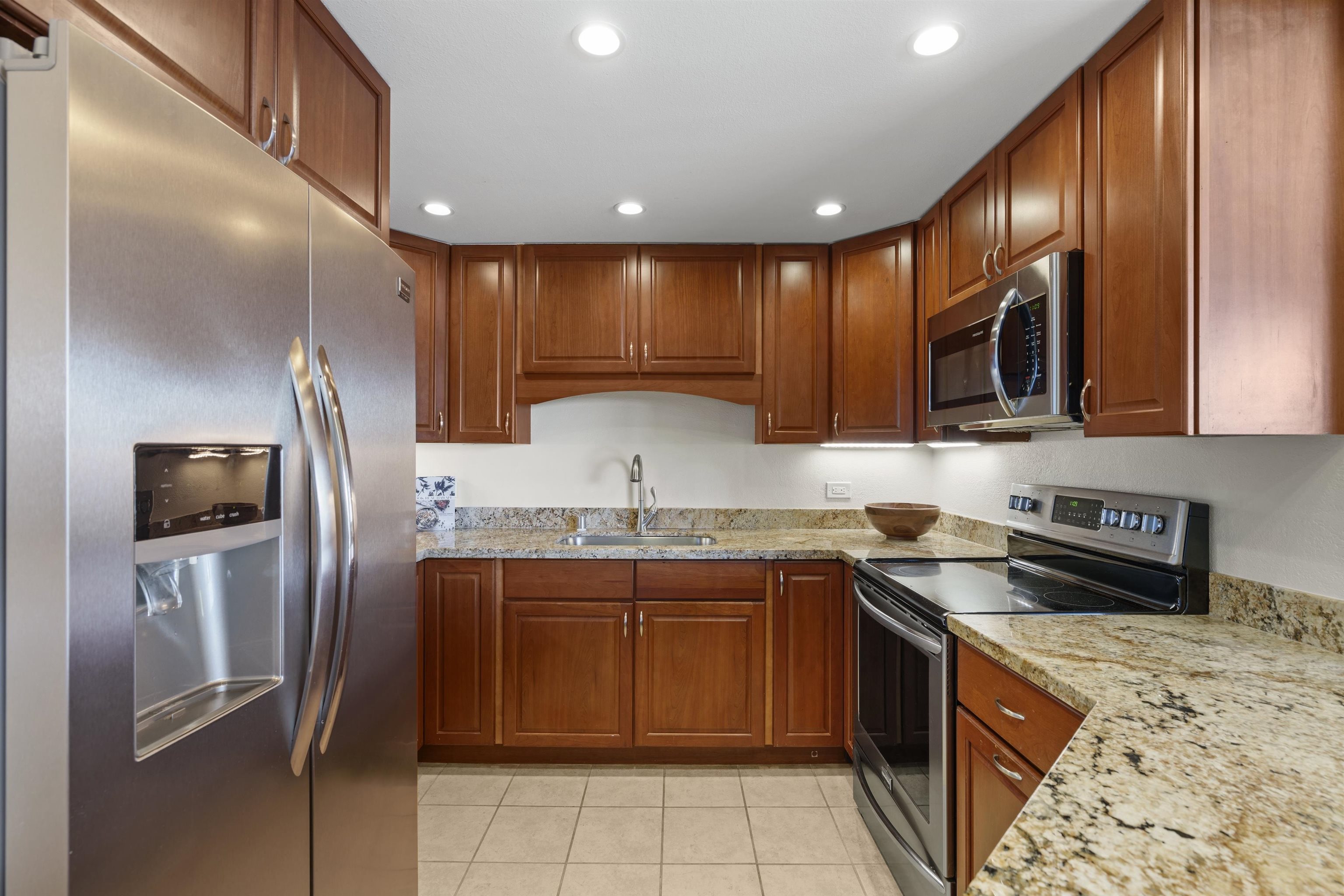 3445 Lower Honoapiilani Road, Unit 204 Lahaina, HI 96761 - Photo 17 of 43