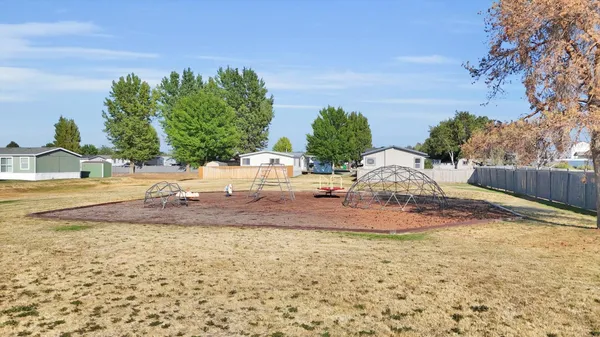 $175,000 | 10510 West Richland Road, Unit 11, Cheney, WA 99004