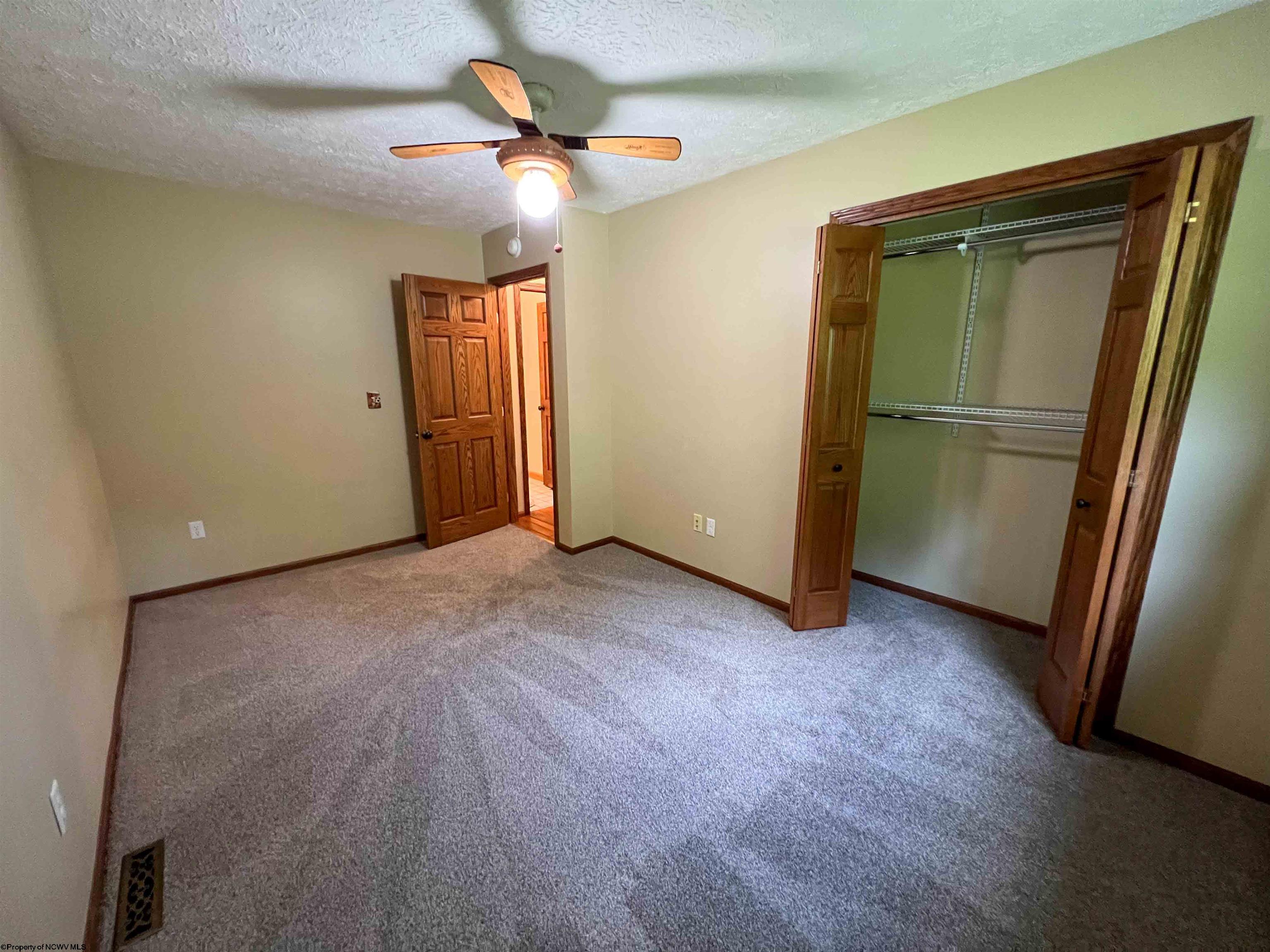 949 Sauls Road Weston, WV 26452 - Photo 18 of 29 Gallery Image 18