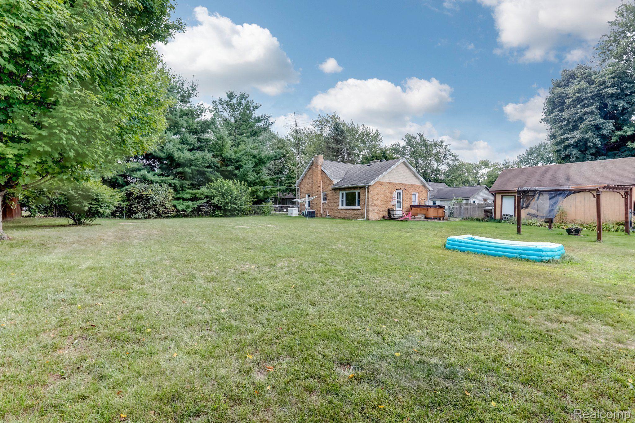 435 North Lamb Street Perry, MI 48872 - Photo 28 of 30 Gallery Image 28