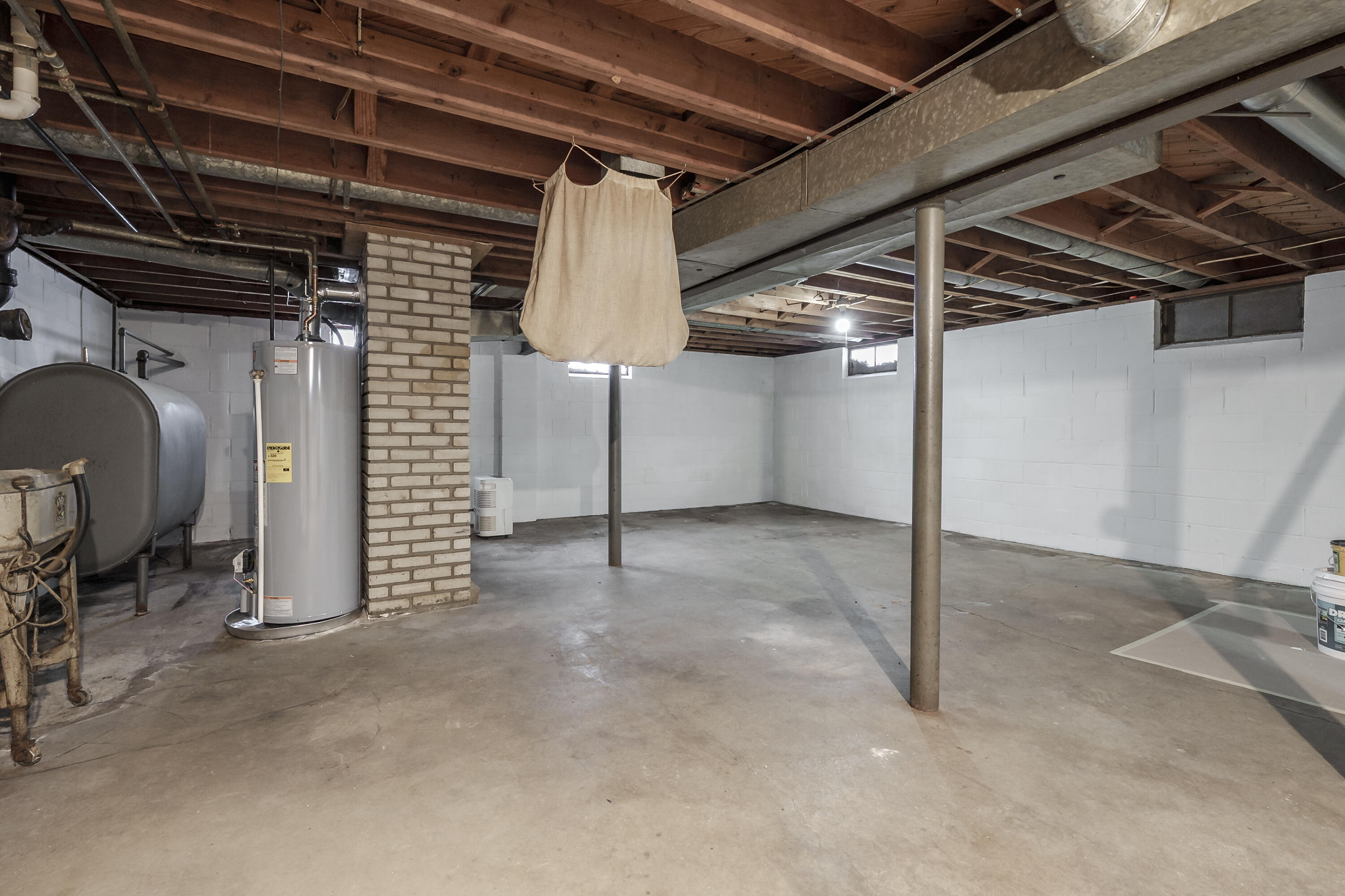 811 Craft Avenue Kalamazoo, MI 49048 - Photo 24 of 29 LC - Craft Ave 811 Kalamazoo 49048-24