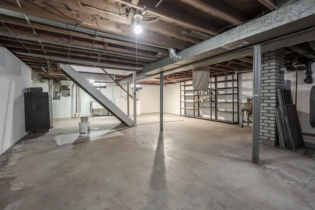 $209,900 | 811 Craft Avenue, Kalamazoo, MI 49048