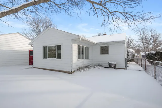 $209,900 | 811 Craft Avenue, Kalamazoo, MI 49048