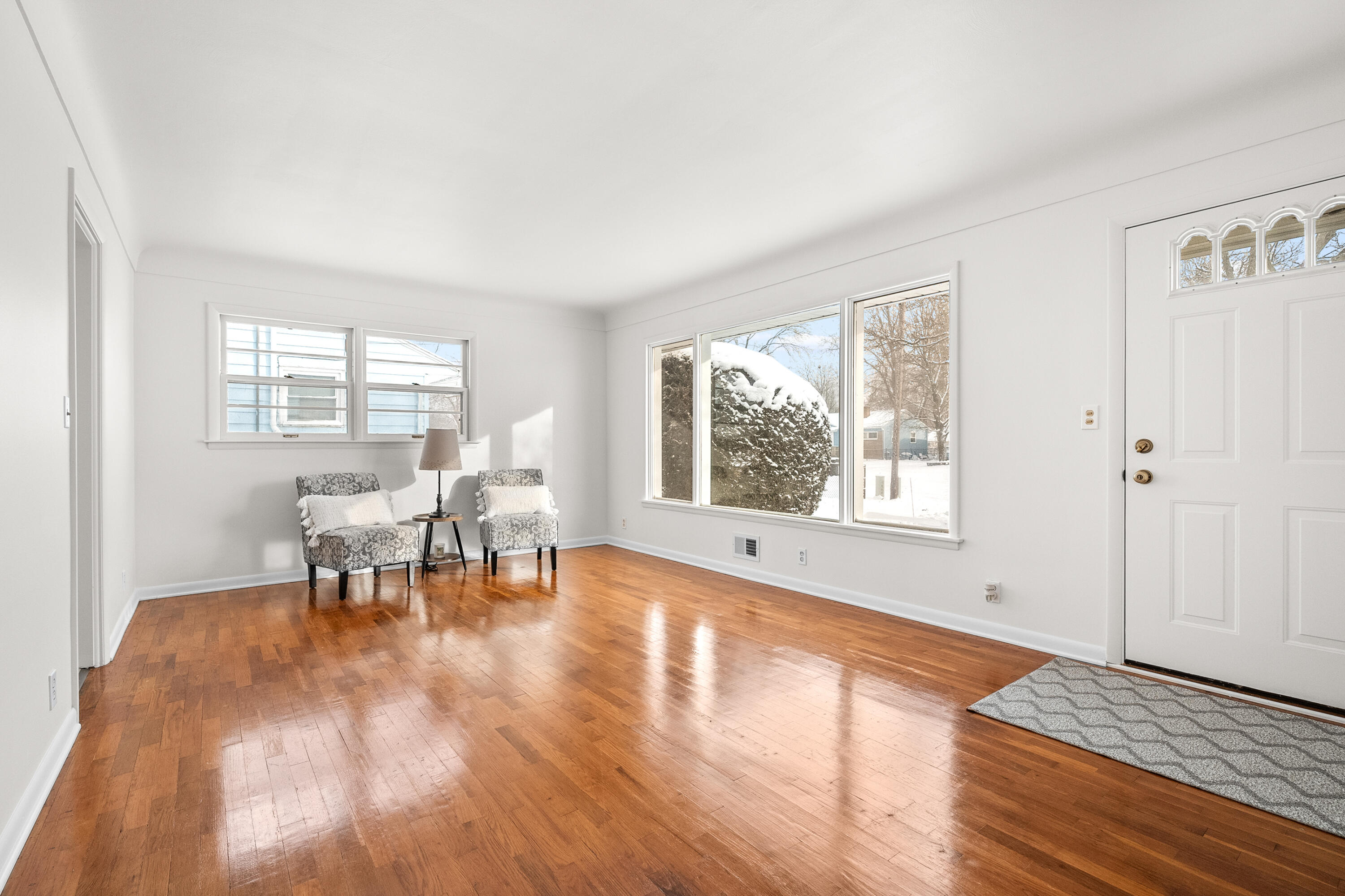 811 Craft Avenue Kalamazoo, MI 49048 - Photo 5 of 29 LC - Craft Ave 811 Kalamazoo 49048-6