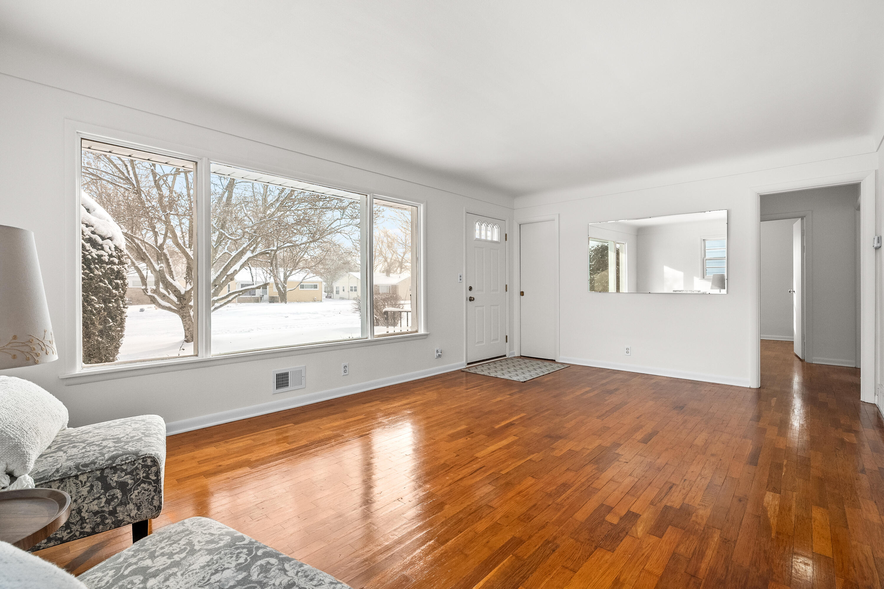 811 Craft Avenue Kalamazoo, MI 49048 - Photo 6 of 29 LC - Craft Ave 811 Kalamazoo 49048-7