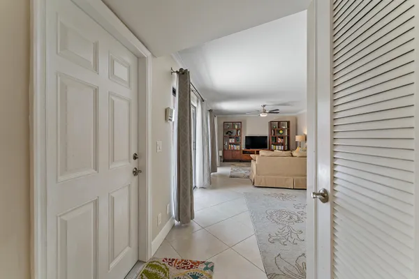 $6,300 | 1420 Ocean Way, Unit 14C, Jupiter, FL 33477