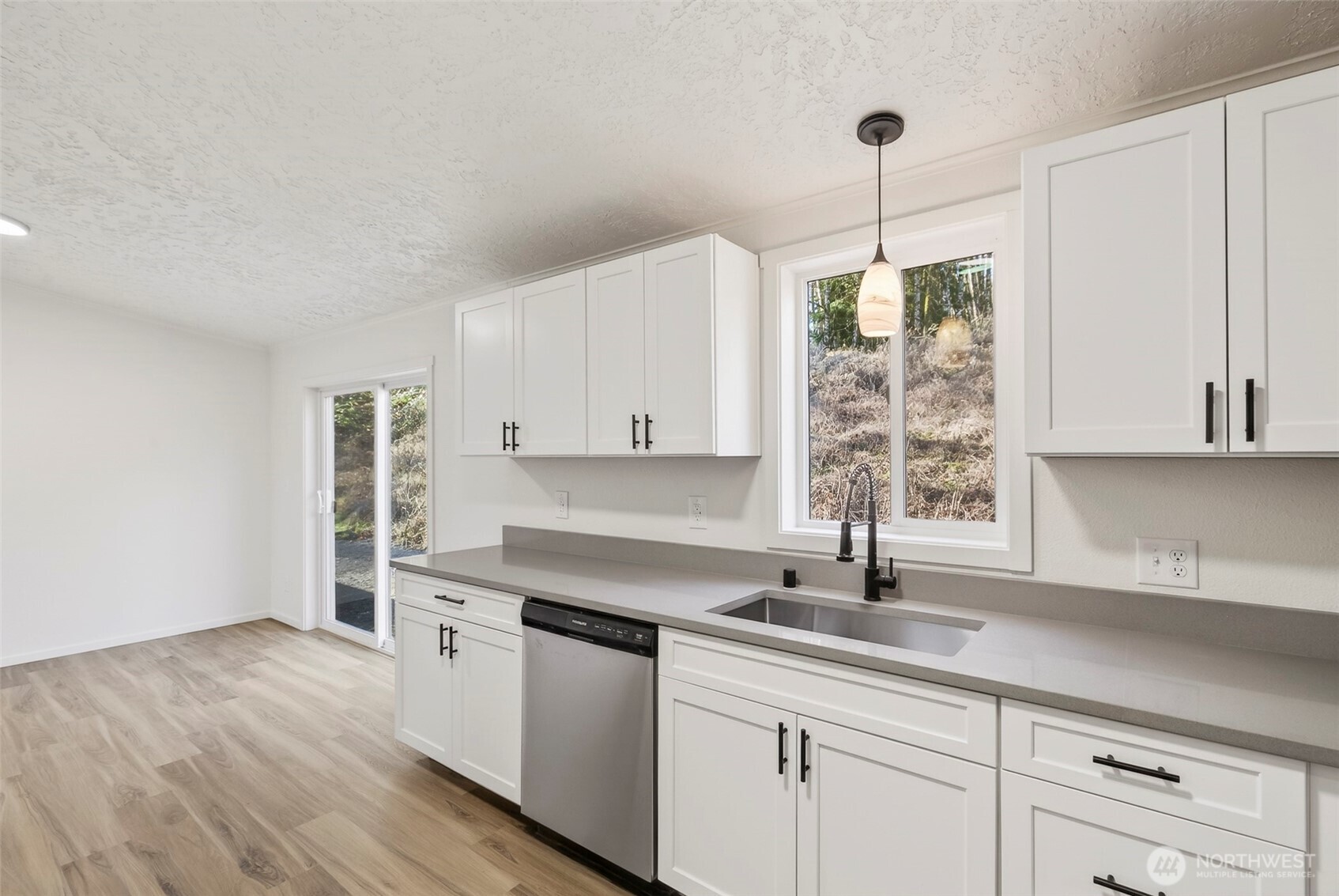 152 Crow Butte Road Longview, WA 98632 - Photo 11 of 39 Gallery Image 11