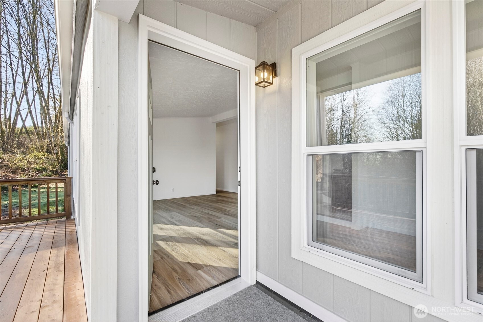 152 Crow Butte Road Longview, WA 98632 - Photo 3 of 39 Gallery Image 3