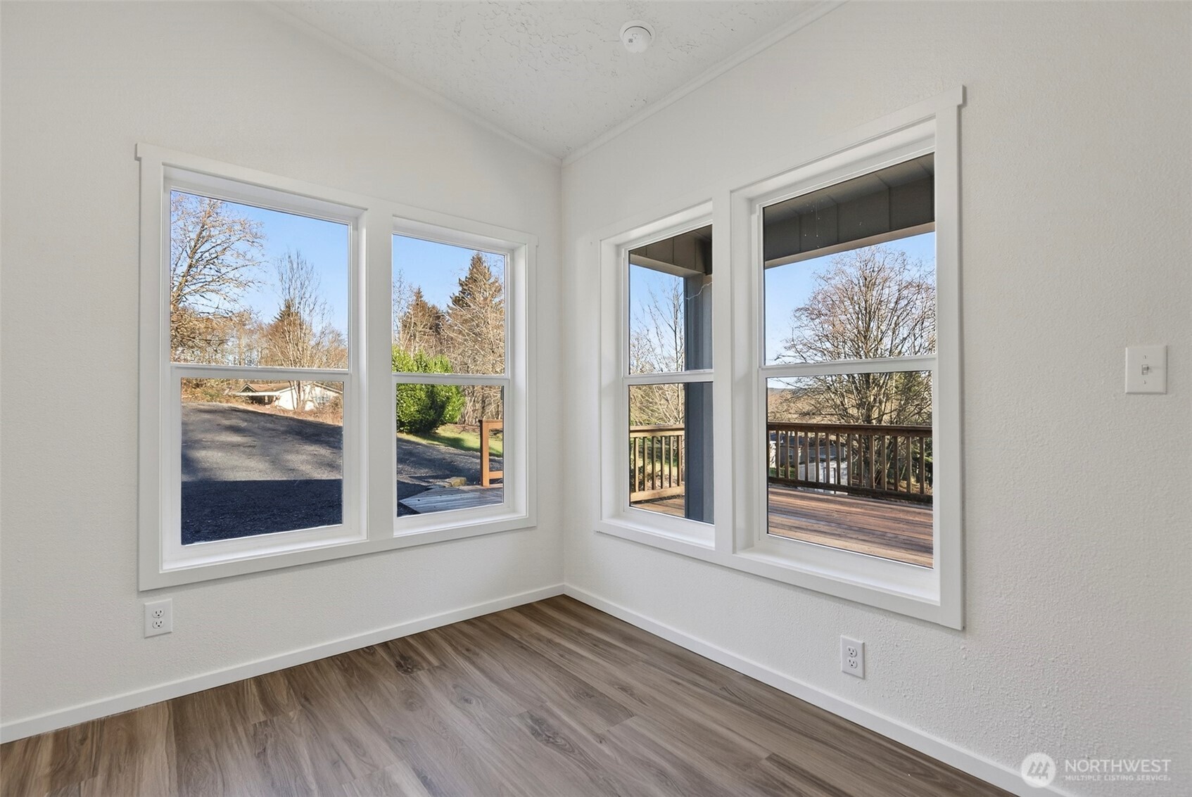 152 Crow Butte Road Longview, WA 98632 - Photo 6 of 39 Gallery Image 6