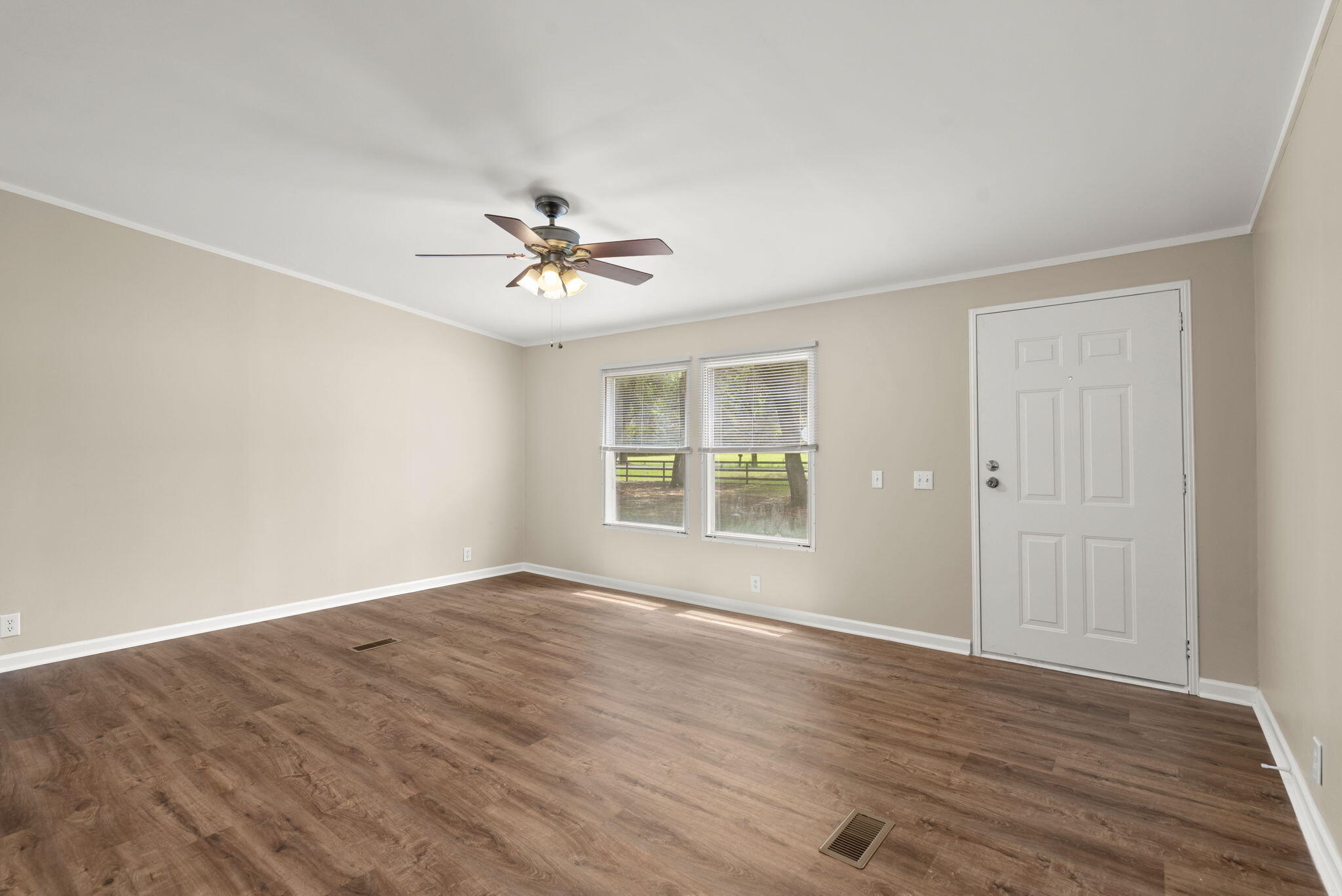 327 County Rd S-18-182 Ridgeville, SC 29472 - Photo 5 of 32 MyersMayo5