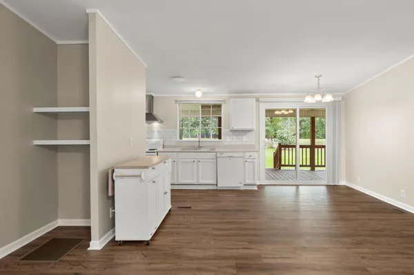$2,475 | 327 County Rd S-18-182, Ridgeville, SC 29472