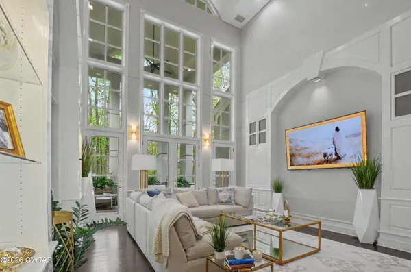 $1,999,000 | 9 Windwood Drive, Jackson, TN 38305