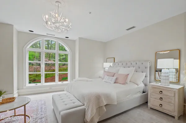 $1,999,000 | 9 Windwood Drive, Jackson, TN 38305