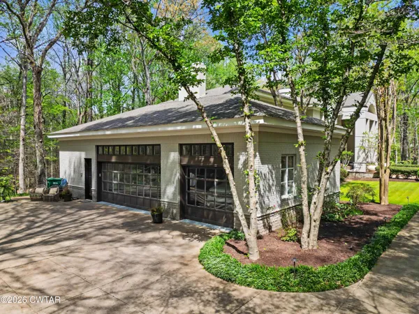 $1,999,000 | 9 Windwood Drive, Jackson, TN 38305