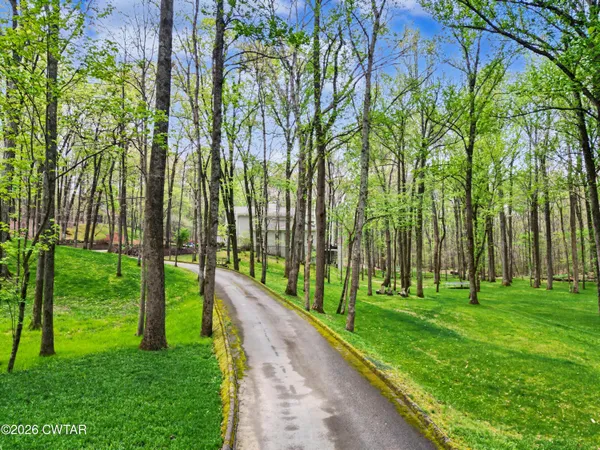 $1,999,000 | 9 Windwood Drive, Jackson, TN 38305