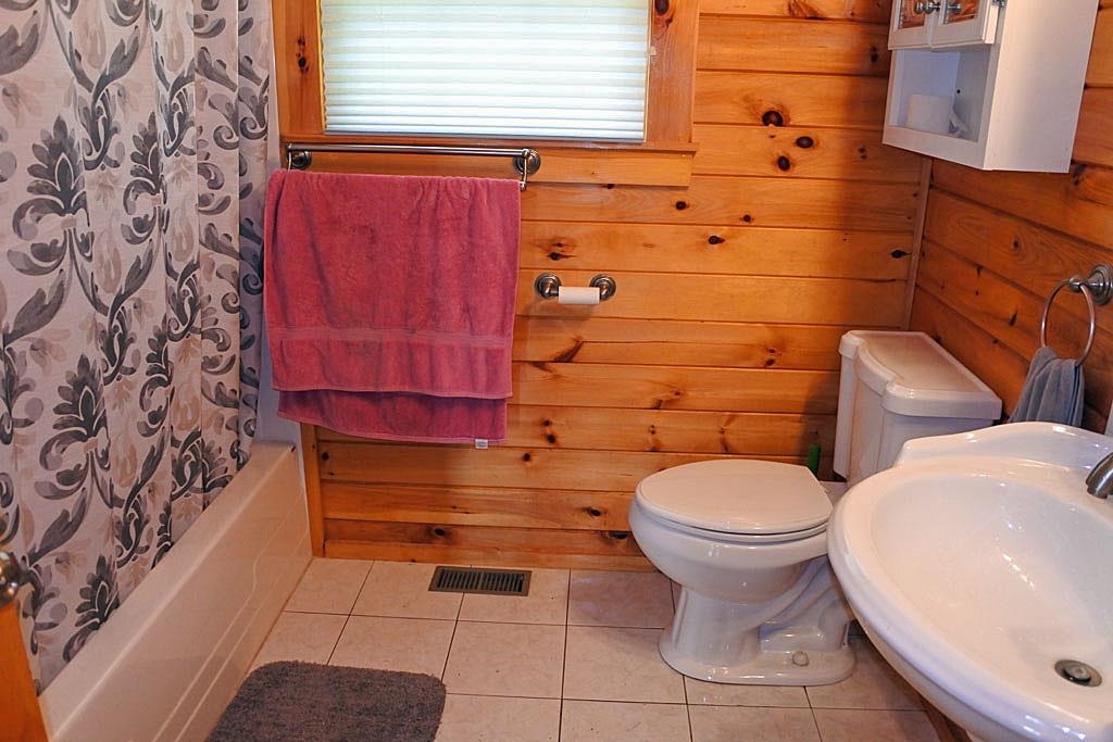 2084 West Hill Road Wallingford, VT 05773 - Photo 21 of 40 Gallery Image 21