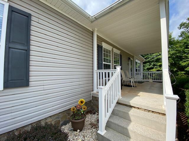 1138 Cinnamon Ridge Road Moneta, VA 24121 - Photo 4 of 36 IMG_6192
